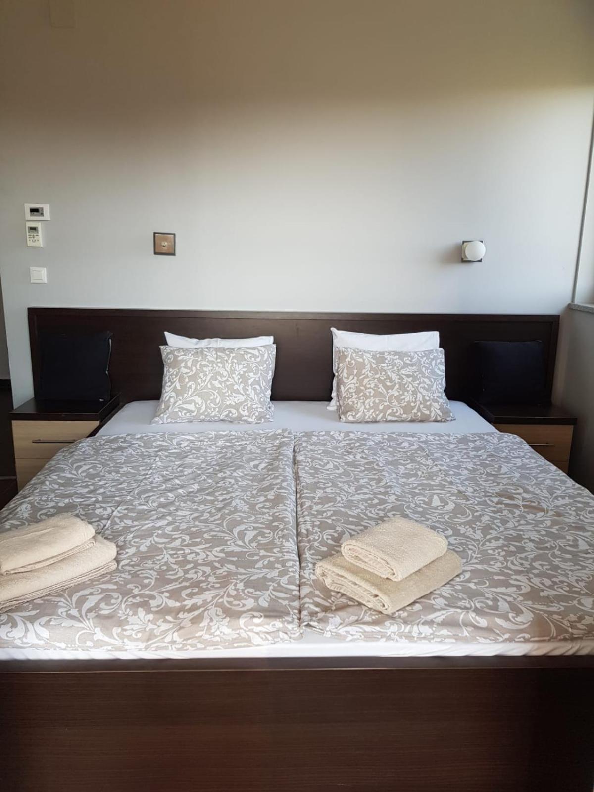 Sunset Apartments Zaton 자톤 객실 사진