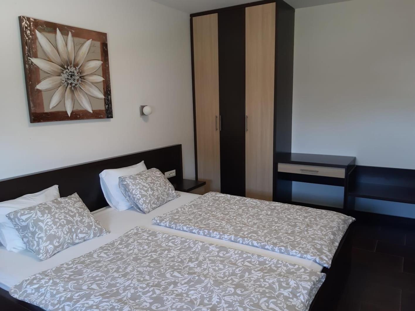 Sunset Apartments Zaton 자톤 객실 사진